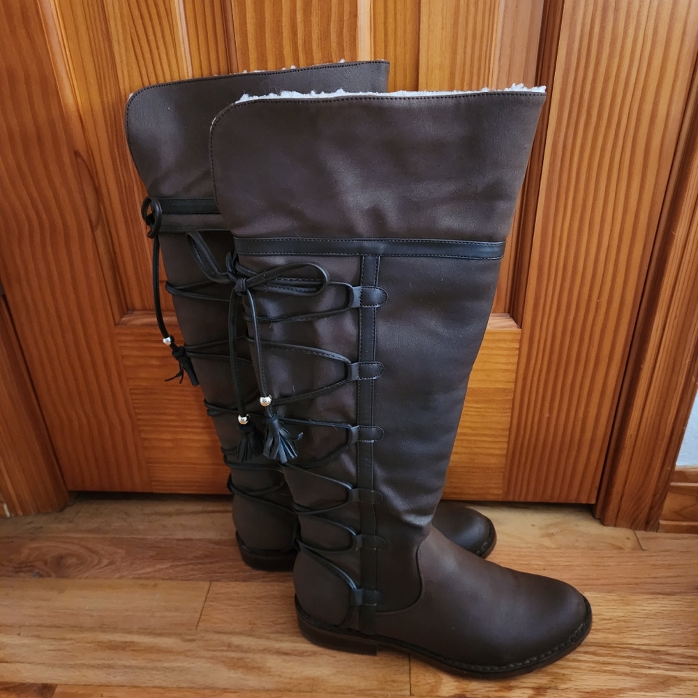XOXO Brown Faux Leather Sherpa Tall Boots Size 8.5